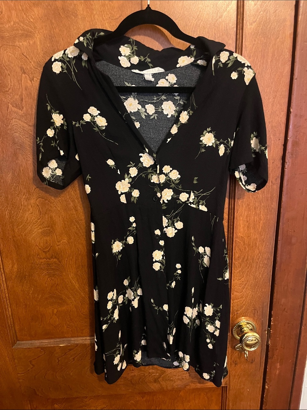 Urban Renewal Black Floral Short Sleeve V-Neck Dress
